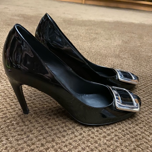 Roger Vivier Pumps - Picture 2 of 4